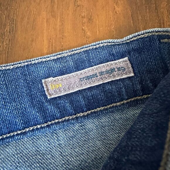 CITIZENS OF HUMANITY Dani Cropped Straight Leg Jeans Low-rise in Blue - Picture 11 of 16